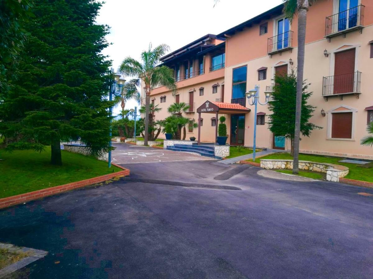 Hotel Tempio Lago Patria Exterior photo